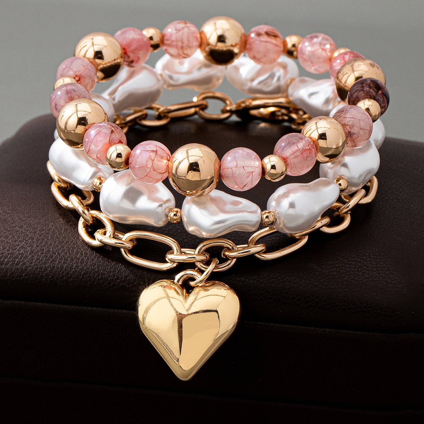 JOSSLYN by wall to wall - MULTI LAYER MIXED PEARL BEAD HEART CHARM BRACELET | 80B1549