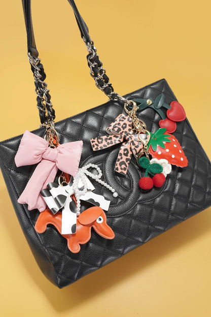 JOSSLYN by wall to wall - TRENDING PUFFY BOW RIBBON BAG CHARM KEYCHAIN | 40KC109
