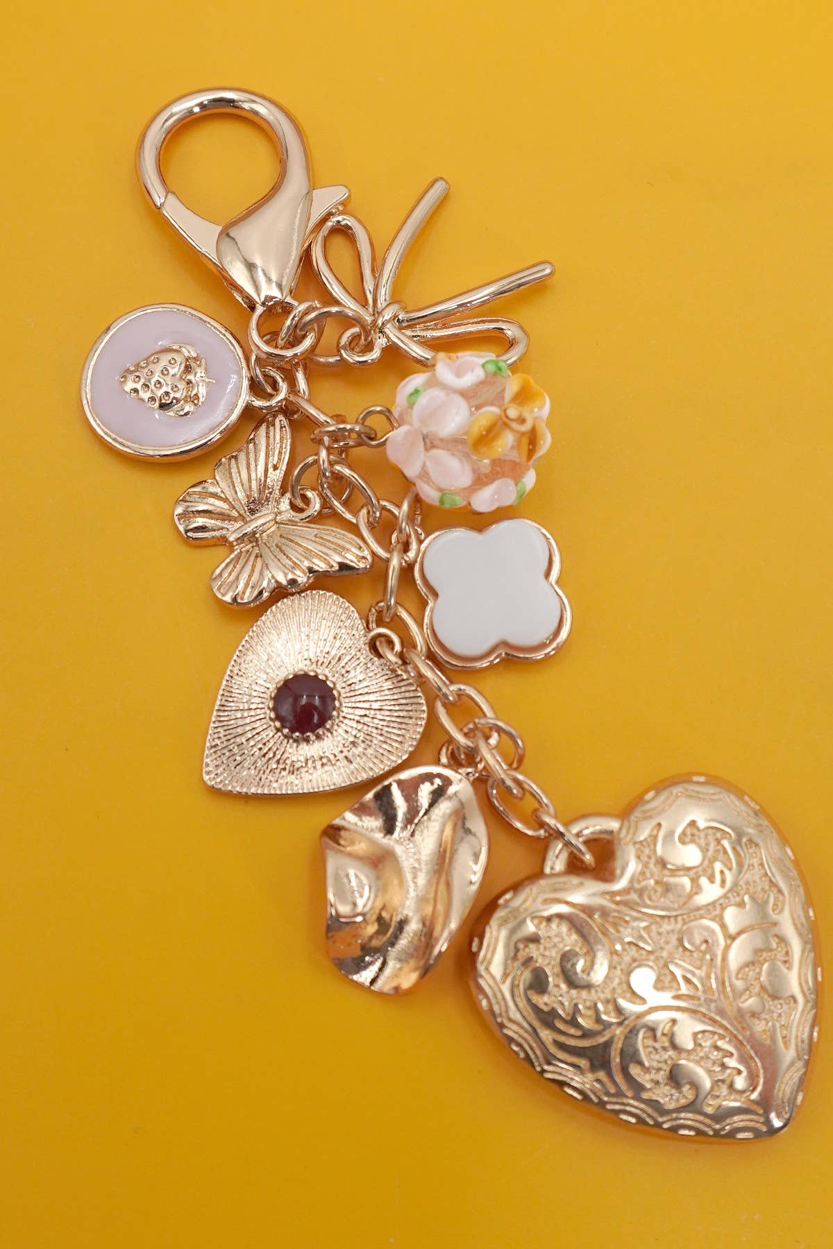 JOSSLYN by wall to wall - BAG KEY CHARM-HEART BOW BUTTERFLY CLOVER | 80K056