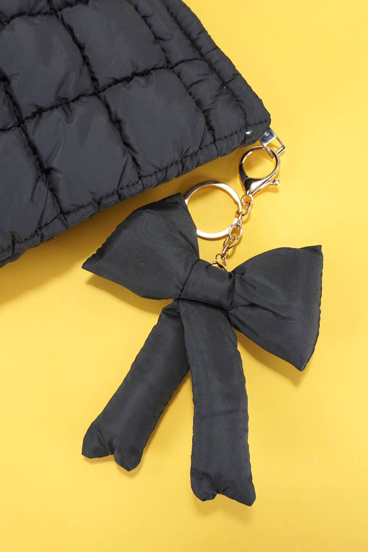 JOSSLYN by wall to wall - TRENDING PUFFY BOW RIBBON BAG CHARM KEYCHAIN | 40KC109
