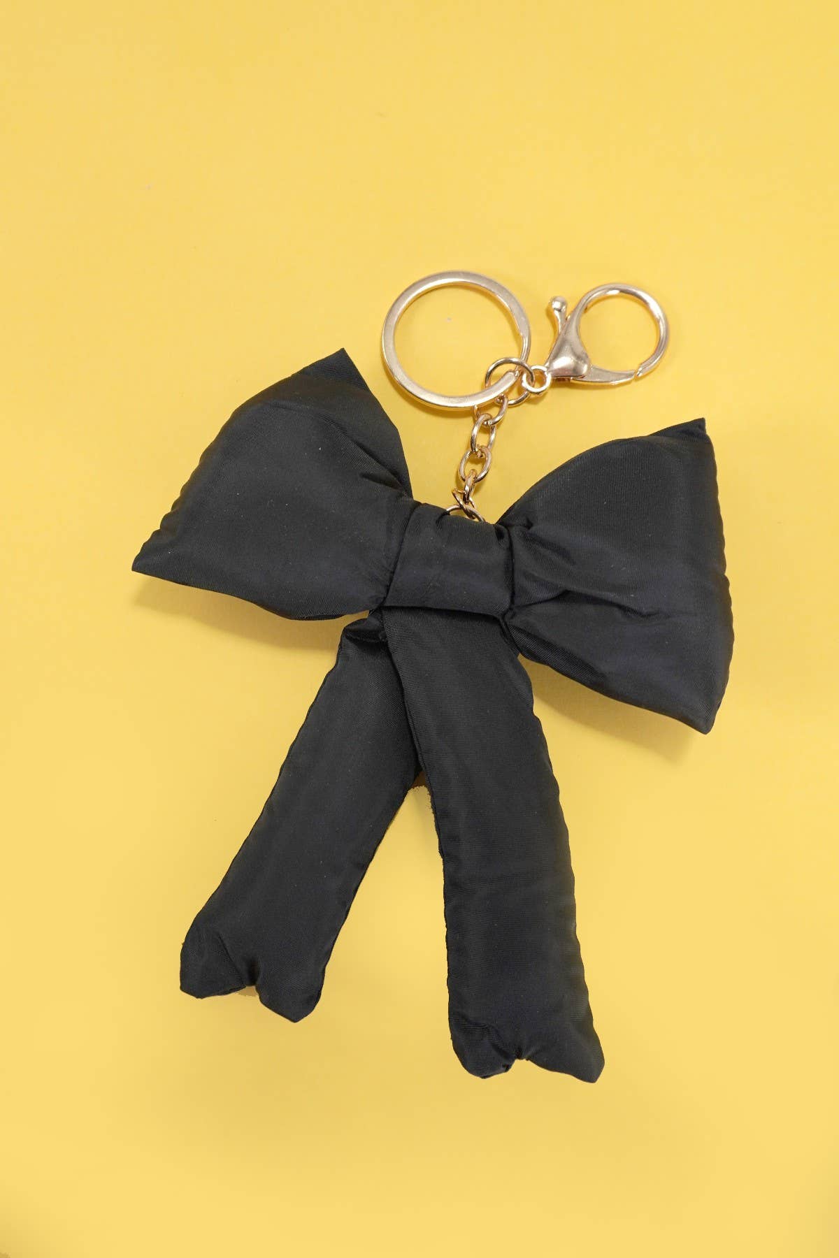 JOSSLYN by wall to wall - TRENDING PUFFY BOW RIBBON BAG CHARM KEYCHAIN | 40KC109