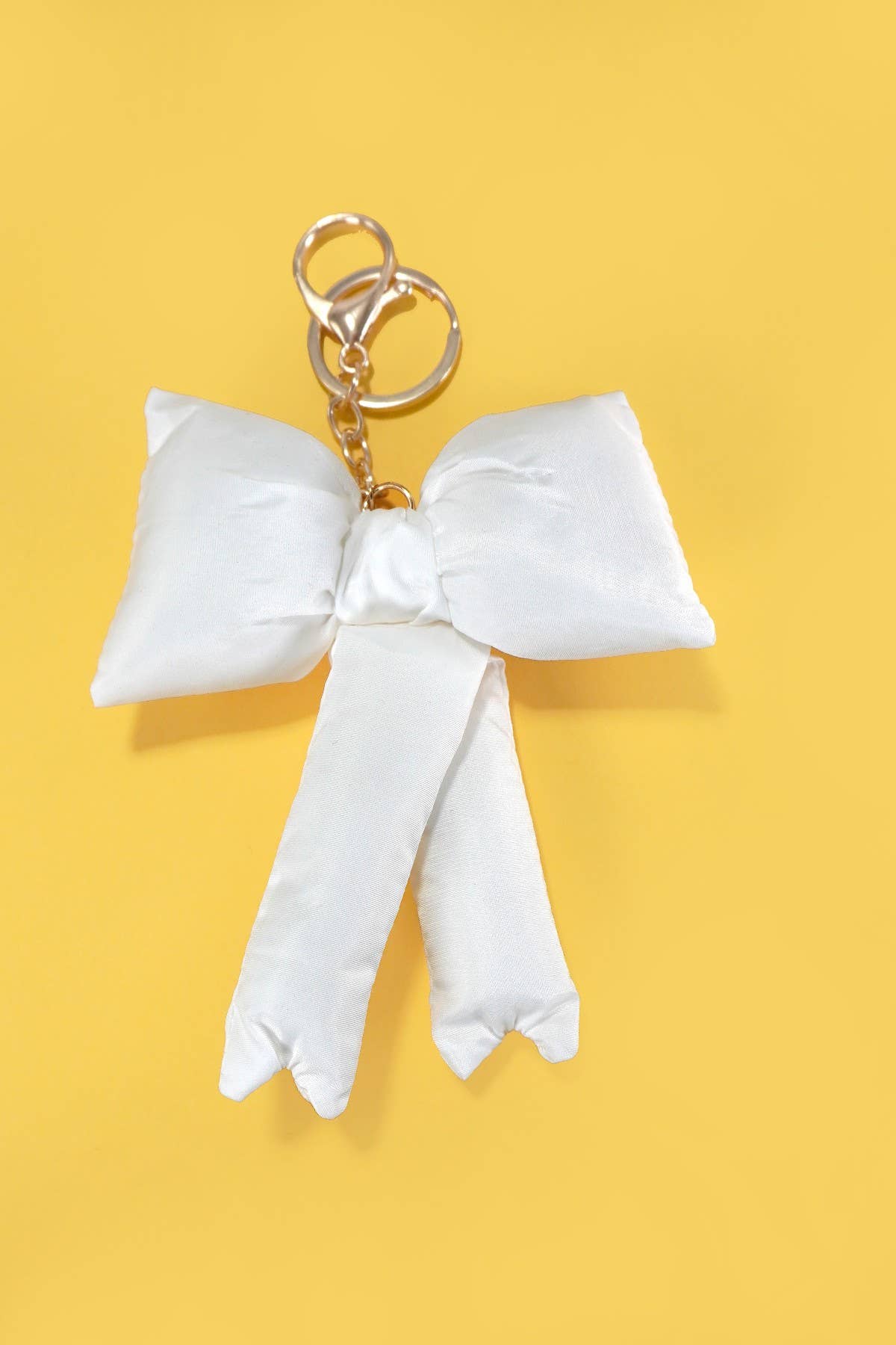 JOSSLYN by wall to wall - TRENDING PUFFY BOW RIBBON BAG CHARM KEYCHAIN | 40KC109